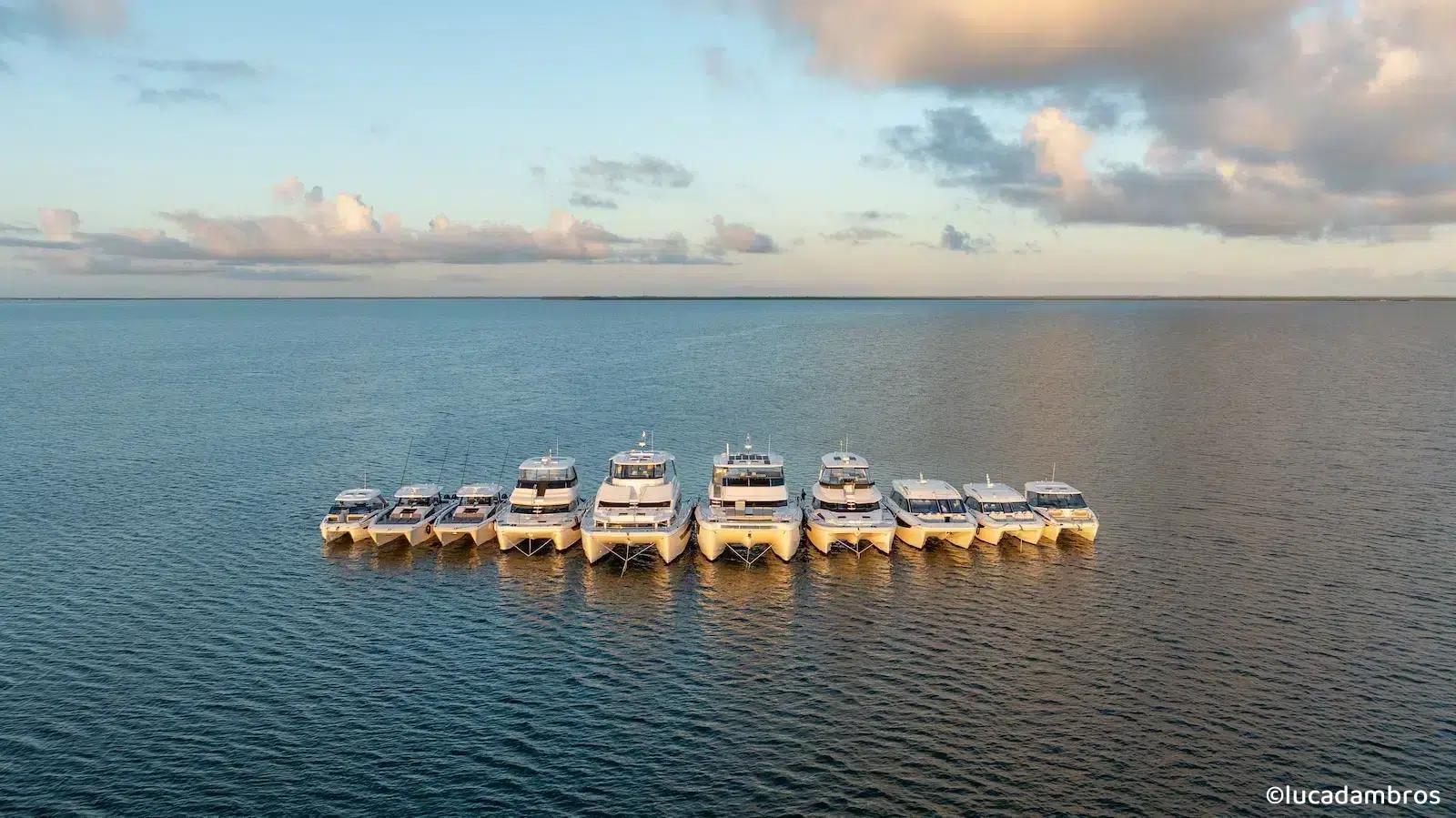 Aquila-Power-Catamarans-4