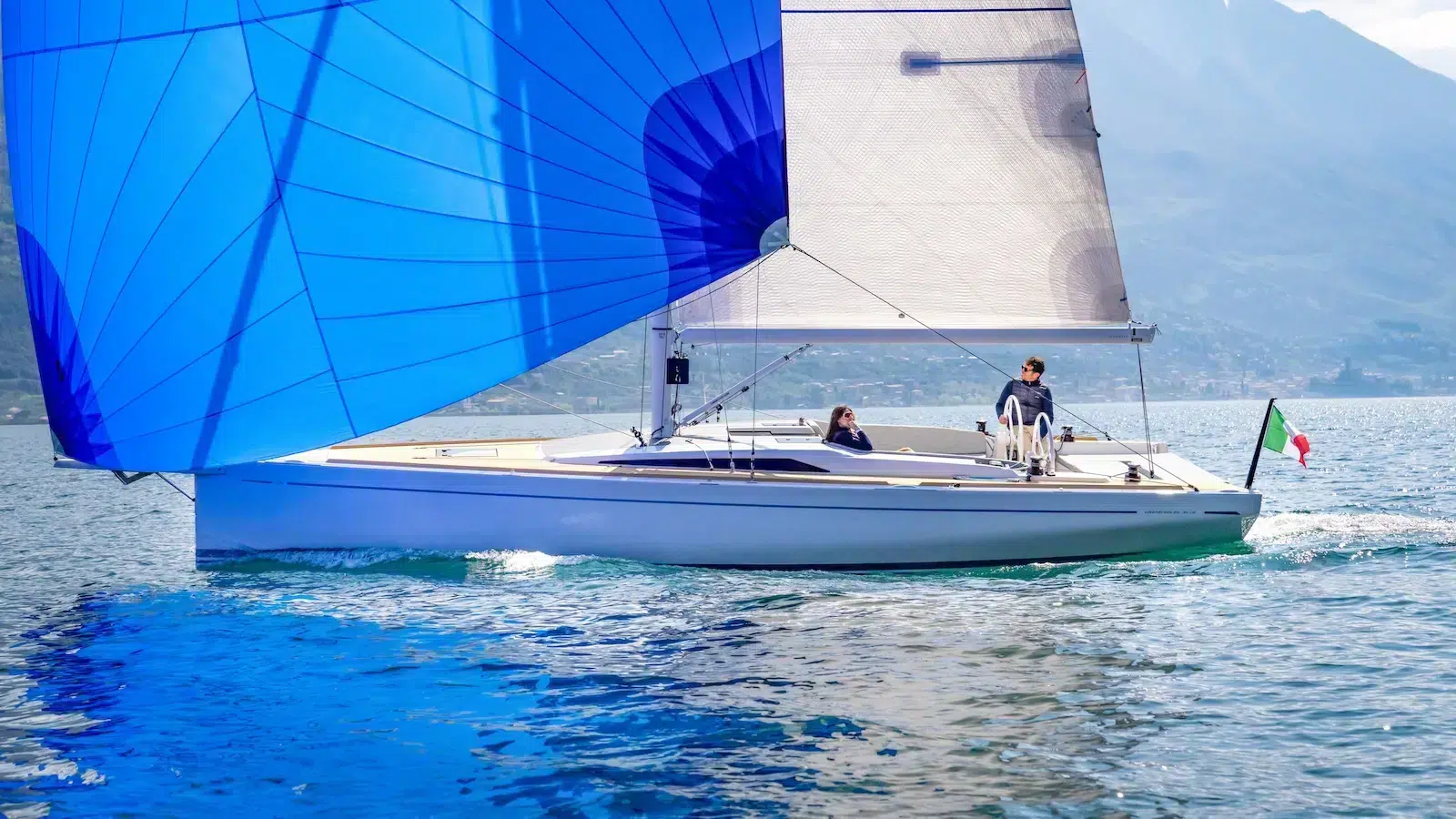 Grand-Soleil-Blue-gennaker