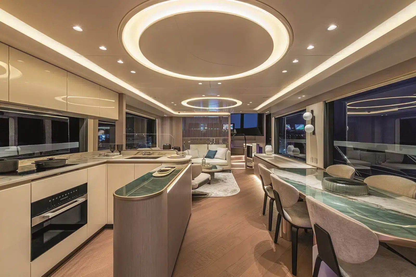 Navetta-70-Absolute-Yachts-Main-Deck