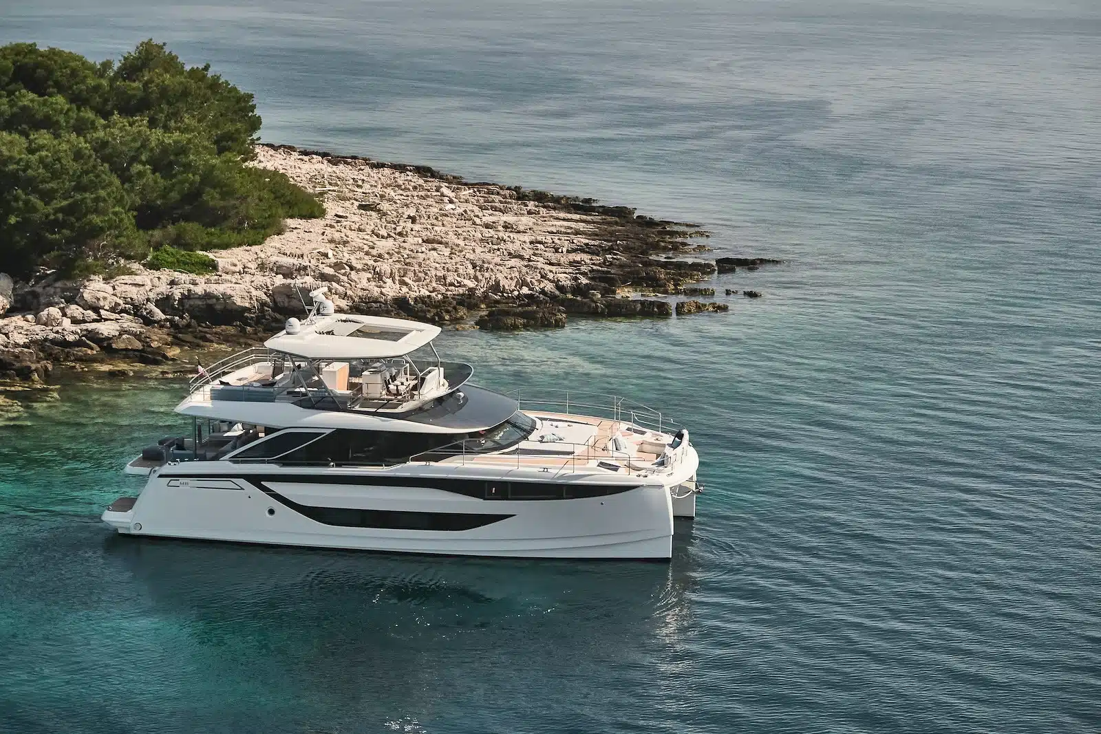 PRESTIGE-M8-AERIAL-1